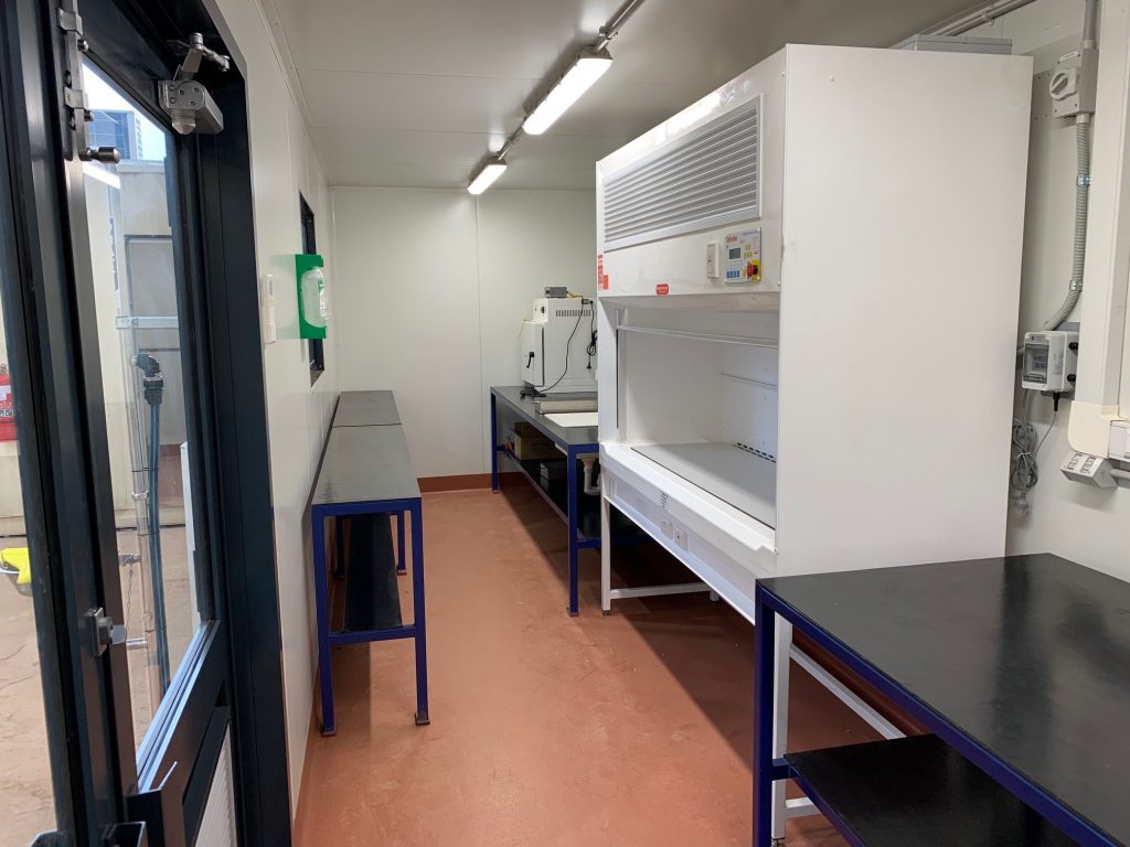 One Lab Container Container labs 2 - XRF