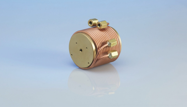 Dual channel TCD with integrated heat exchanger